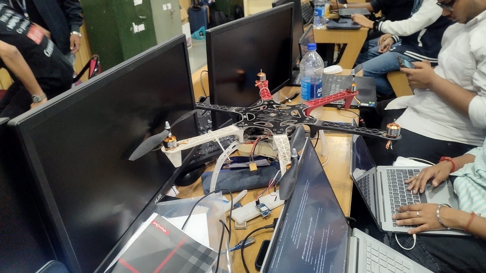 Robotics workbench